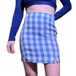 Blue plaid skirt with two slits